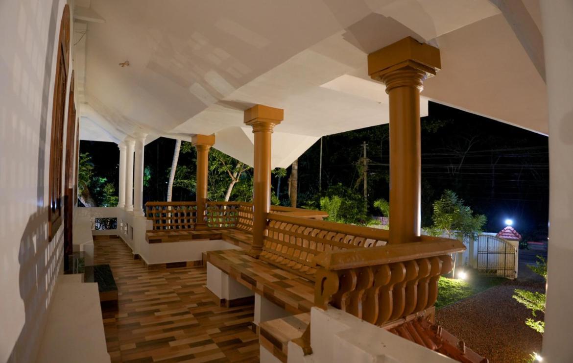 Marari Casa De Victoria Bed & Breakfast Alappuzha ภายนอก รูปภาพ