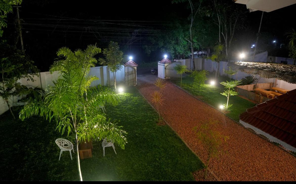 Marari Casa De Victoria Bed & Breakfast Alappuzha ภายนอก รูปภาพ